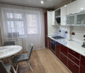 1-комн, 42кв м, этаж 3/8 улица Петра Ермолаева, 4