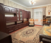 2-комн, 43кв м, этаж 1/4 ул Кутузова, 33