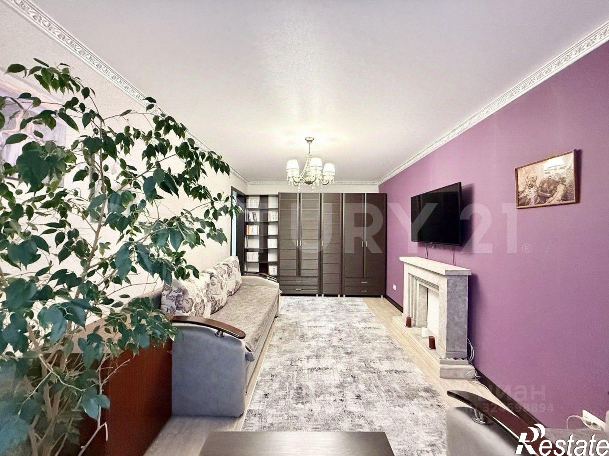 Купить квартиру за 3 300 000 рублей на Хевешская улица, 1 к1