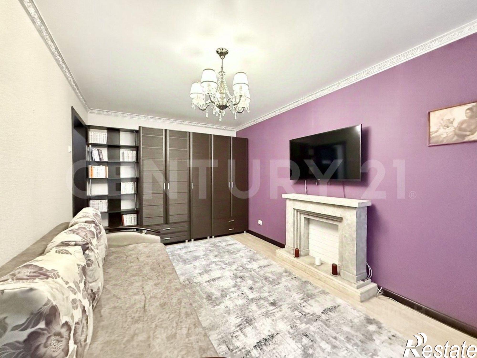 Купить квартиру за 3 300 000 рублей на Хевешская улица, 1 к1