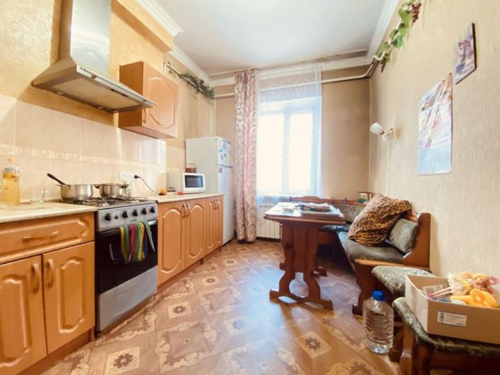 3-комн квартира Депо ул, 6