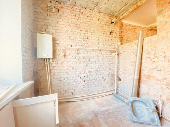 2-комн квартира Беклемищева ул, 48