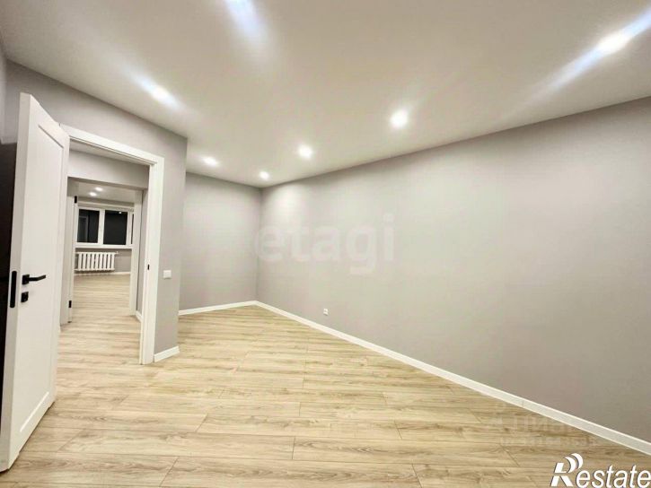 2-комн квартира ул Завенягина, 30,  д. 30