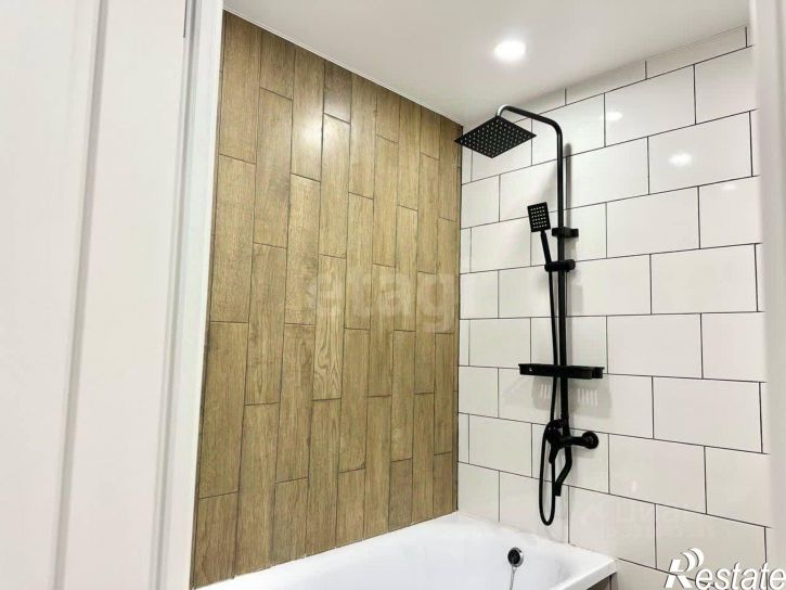 2-комн квартира ул Завенягина, 30,  д. 30