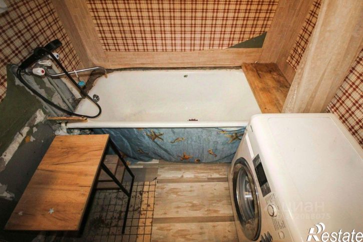 1-комн квартира г. 7, улица Максима Горького, 7, подъезд 1