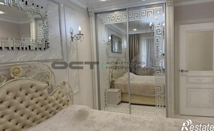 3-комн квартира Тула, микрорайон Петровский квартал, улица Лётчика Пирожкова, 1