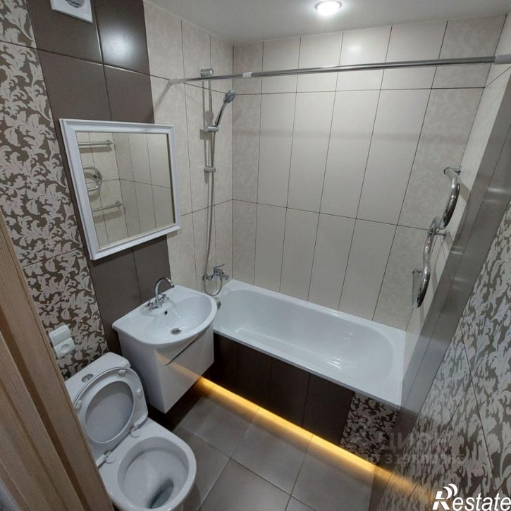 2-комн квартира Новомосковск, улица Мира, 34А