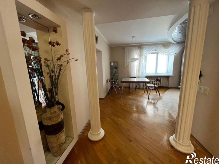 4-комн квартира Тула, улица Демонстрации, 2