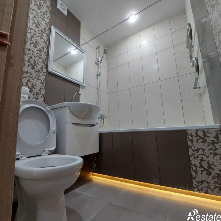 2-комн квартира Новомосковск, улица Мира, 34А