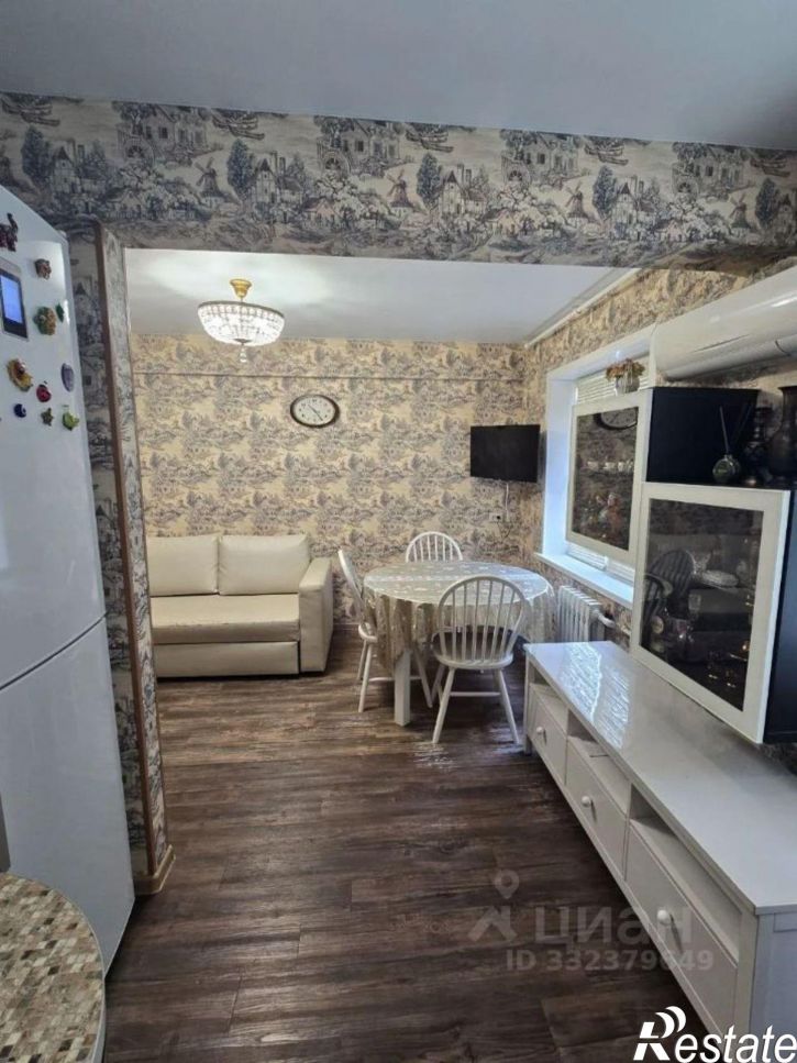 3-комн квартира ул Коммунистическая, 18,  д. 18