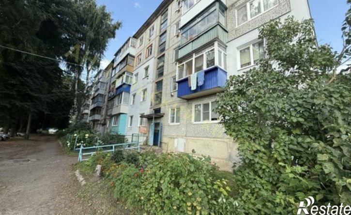 4-комн квартира ул Горняков, 6,  д. 6