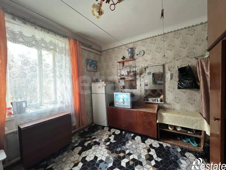 Комната ул Коммунаров, 10,  д. 10