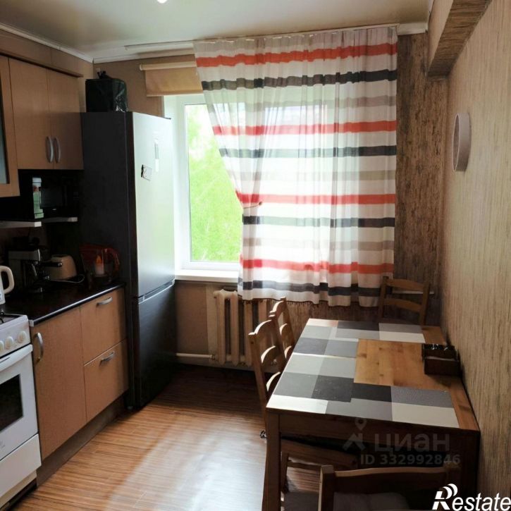 3-комн квартира ул Мира, 44б,  д. 44б