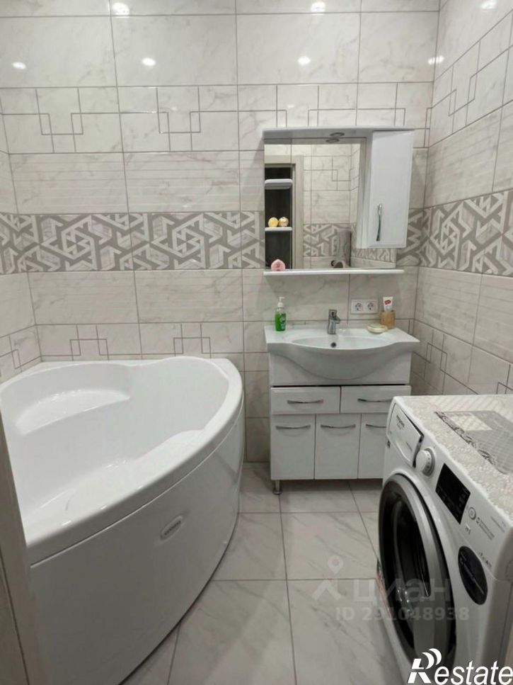 3-комн квартира Тула, улица Сурикова, 24к2