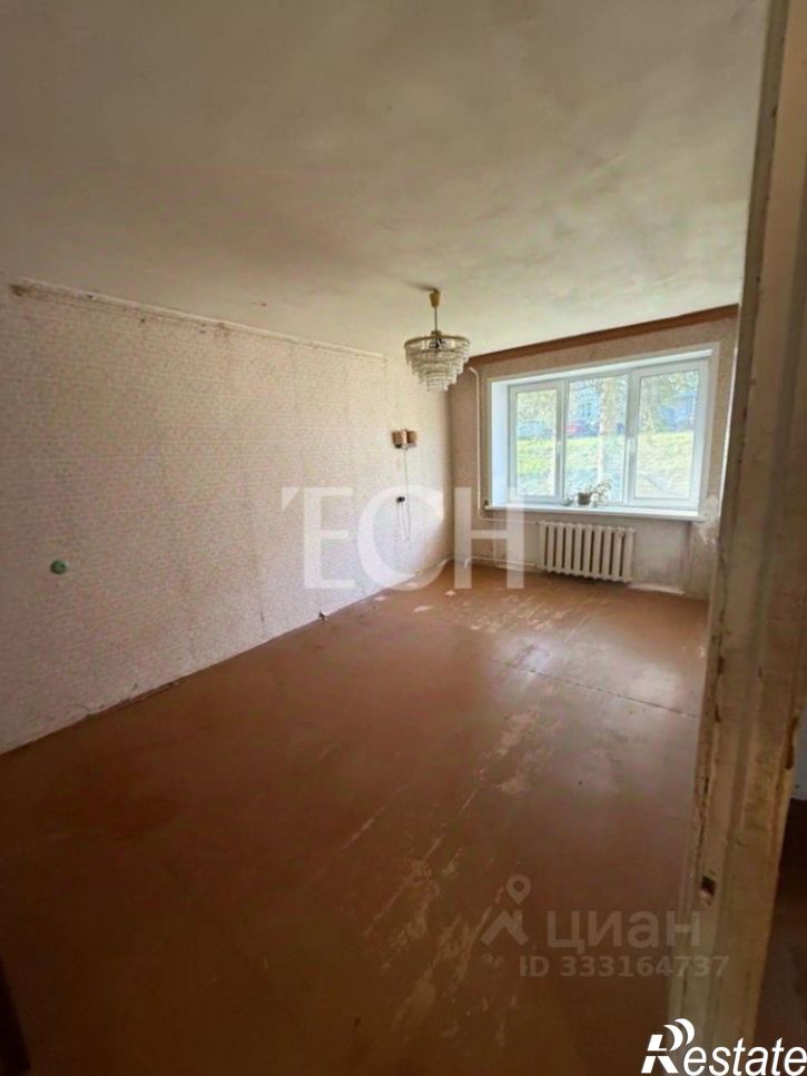 3-комн квартира г. Суворов, улица Кирова, 11