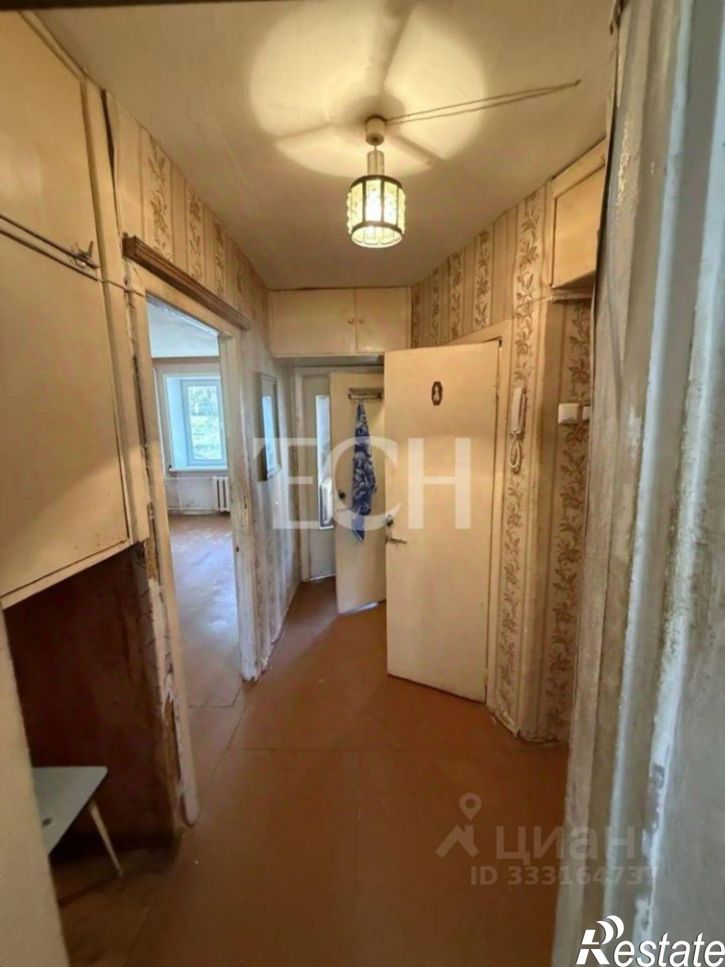3-комн квартира г. Суворов, улица Кирова, 11