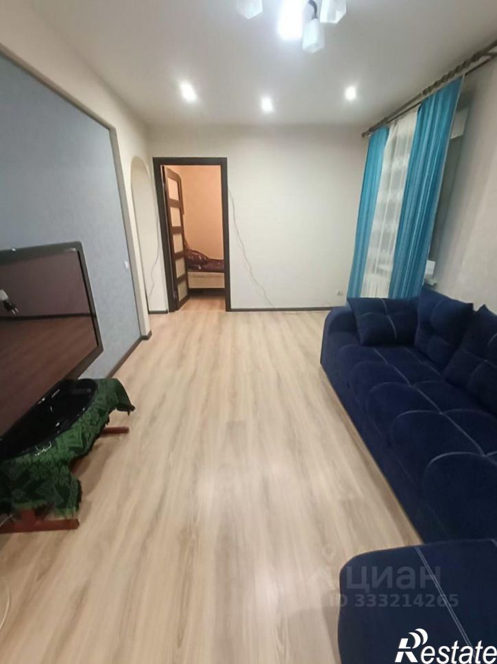 2-комн квартира пр-кт Победы, 6,  д. 6