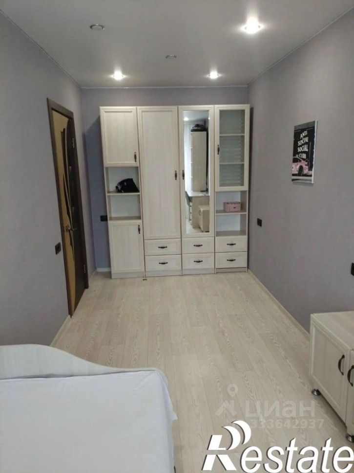 2-комн квартира улица Героев Алексинцев, 6,  д. 6