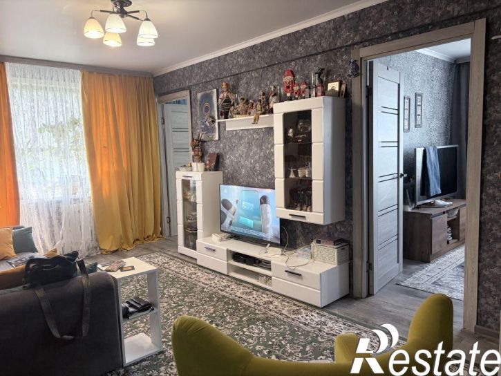 4-комн квартира Спортивная ул, 1