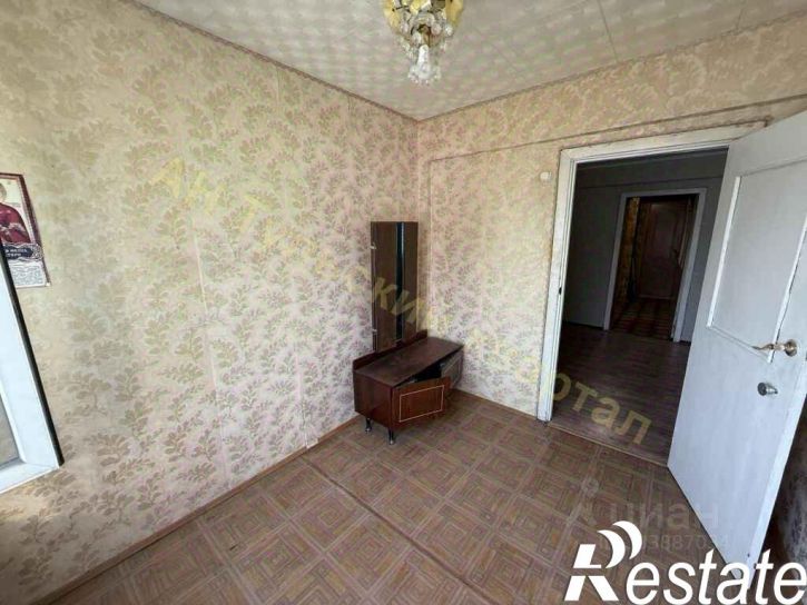 4-комн квартира улица Горняков, 6,  д. 6
