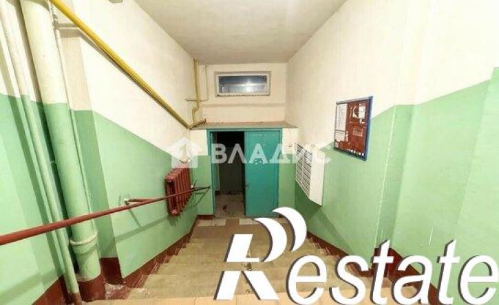 2-комн квартира улица 328-й Стрелковой Дивизии, 13,  д. 13