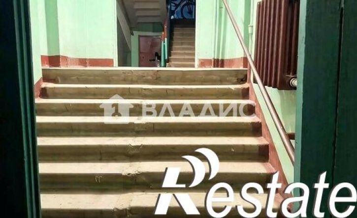 2-комн квартира улица 328-й Стрелковой Дивизии, 13,  д. 13