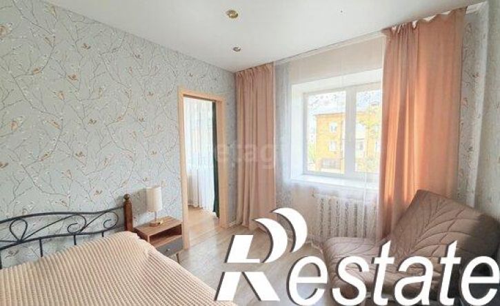2-комн квартира улица Героев Алексинцев, 2,  д. 2