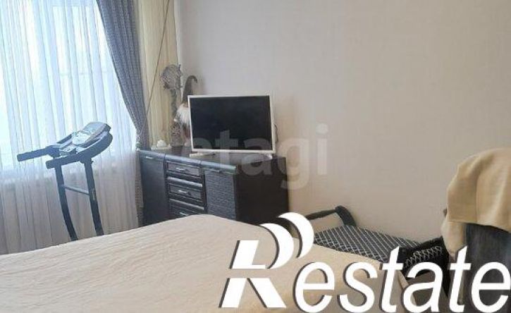 3-комн квартира Строительный переулок, 11,  д. 11